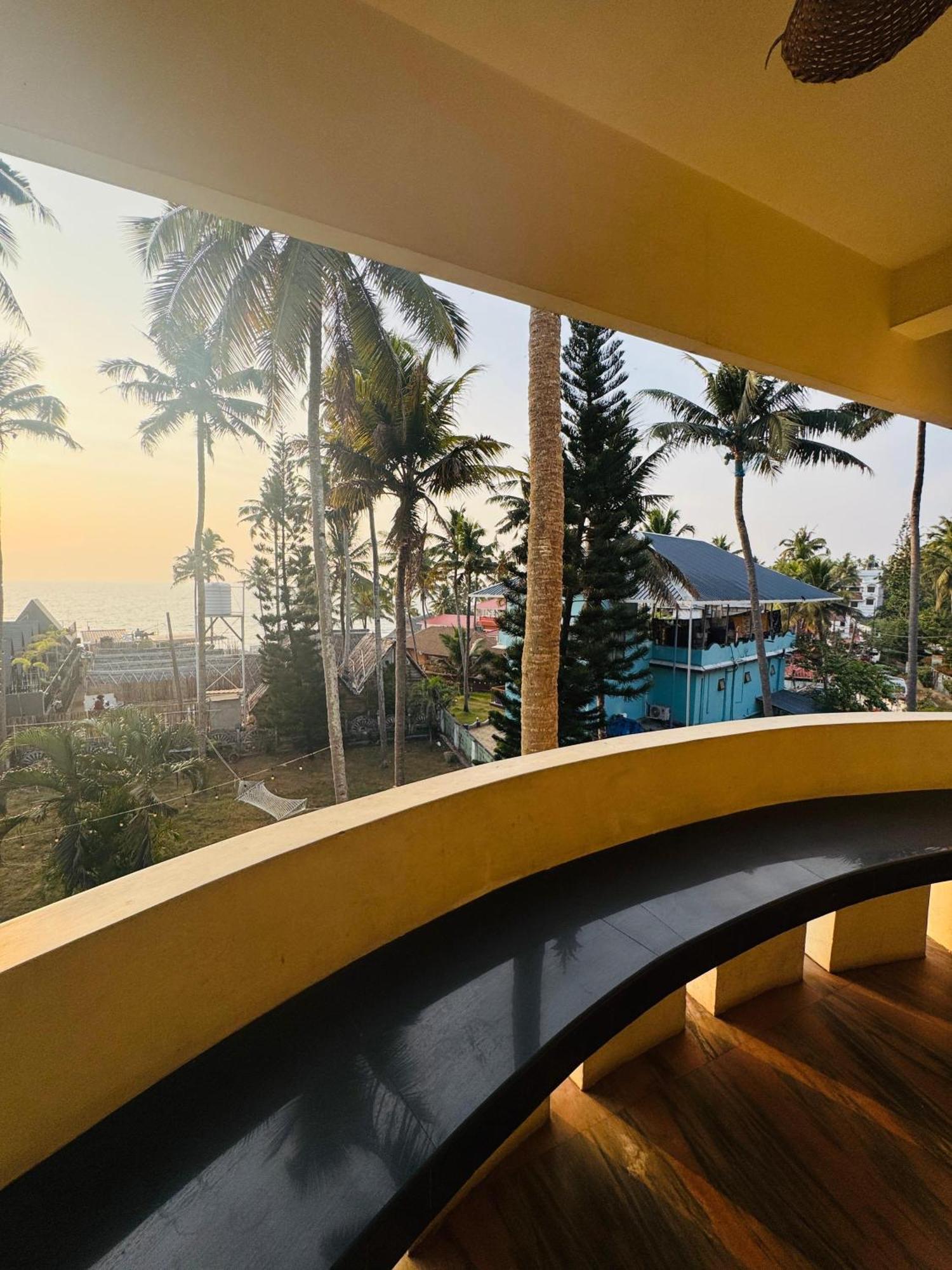 Beach View Balcony Resort By Hello Varkala Zewnętrze zdjęcie
